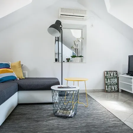 Gostinjska kuća Ivanka Trogir