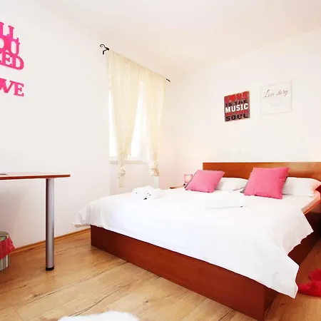 Guest house Ivanka Trogir