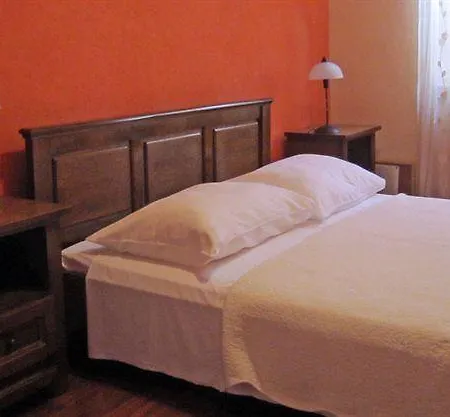 Ivanka Trogir