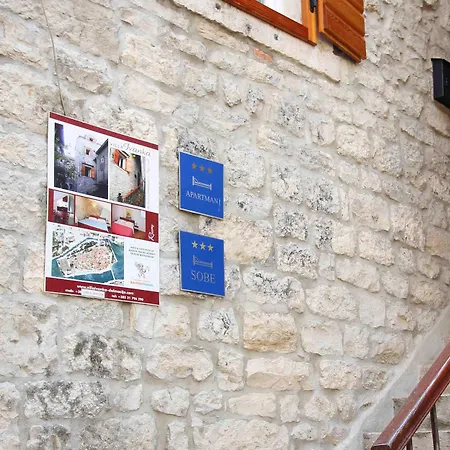 Ivanka Gostinjska kuća Trogir